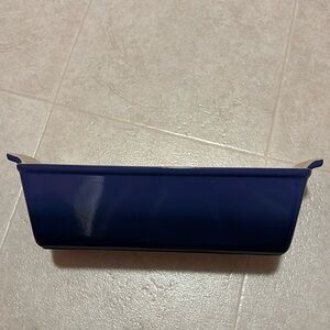 Le Creuset loaf pan. NWOT!